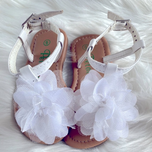 wonder nation Other - 🔴sandals by wonder nation